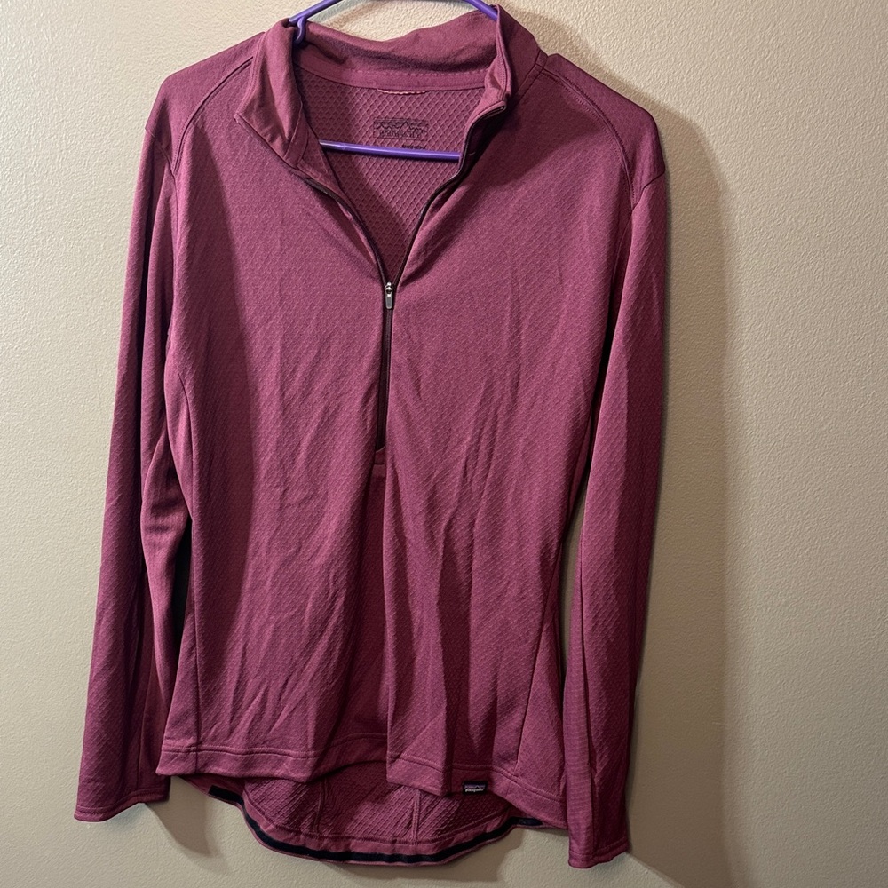 Patagonia Burgundy Quarter-Zip Pullover with back pockets. Size L. Runner/Biker